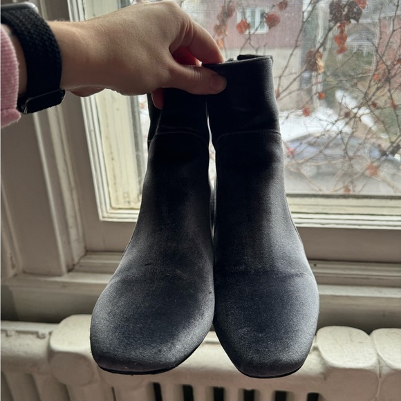 Velvet UO blue grey velvet ankle boots - 10 - Picture 6 of 9